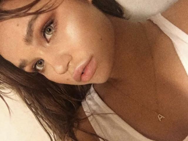 AnnyMarryah - Live porn &amp; sex cam - 28704143