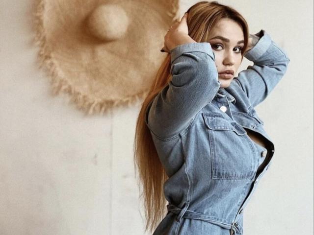 AnnyMarryah - Live porn &amp; sex cam - 28704158