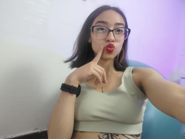 CamiVargas - Live porno og sexkamera - 28704347