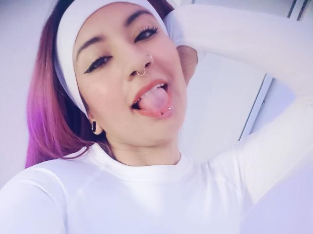 LarissaMiller - Live porn &amp; sex cam - 28707905