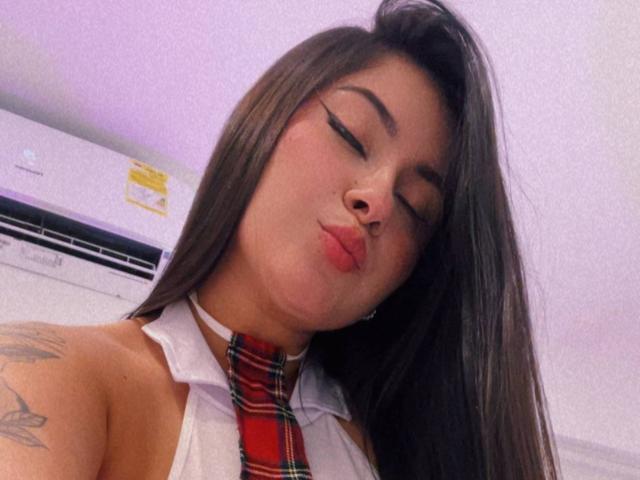 AlanaaWalker - Live sex cam - 28708517