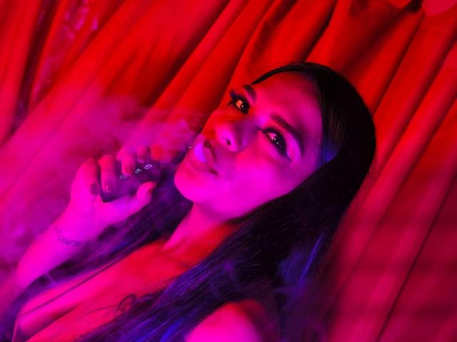 MiaBellucci - Sexe cam en vivo - 28708877