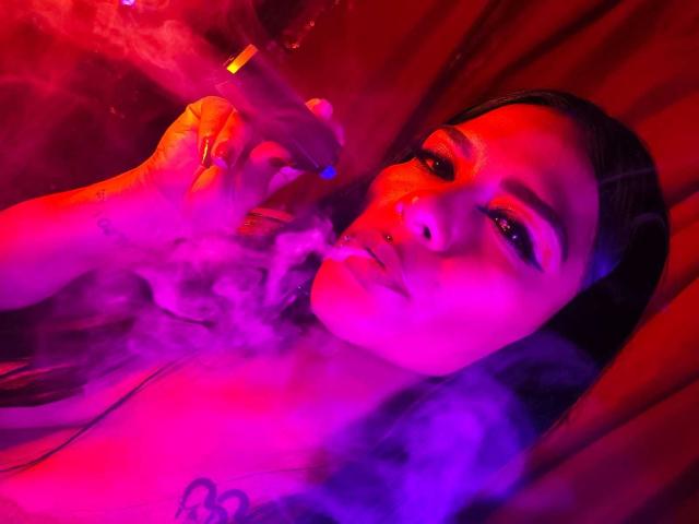 MiaBellucci - сексуальная веб-камера в реальном времени - 28708883