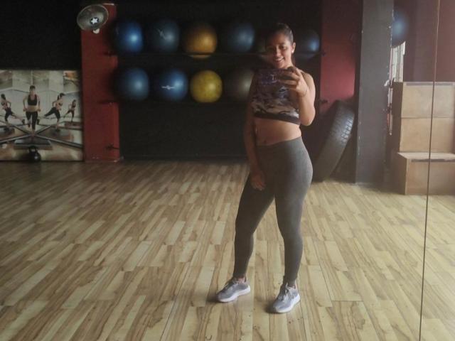 PauletteLoveX - Sexe cam en vivo - 28709585