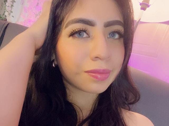 ZoeRedds - Live sex cam - 28710464