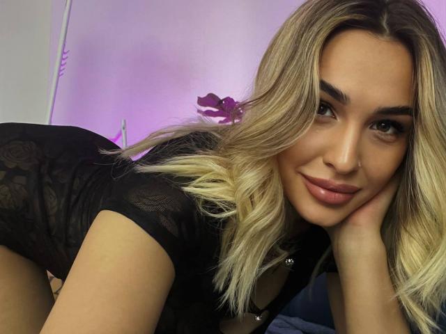 AmmyDanger - Sexe cam en vivo - 28711679