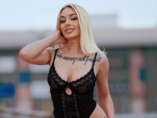 AmmyDanger - Live porn &amp; sex cam - 28711727