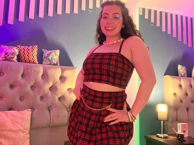 VanessaClose - Élő pornó és szexkamera - 28714025