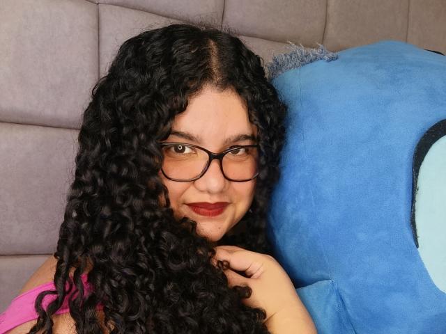 MileyCollinss - Live porn &amp; sex cam - 28715087