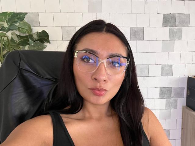 AmelineRousseau - Live porn &amp; sex cam - 28715273