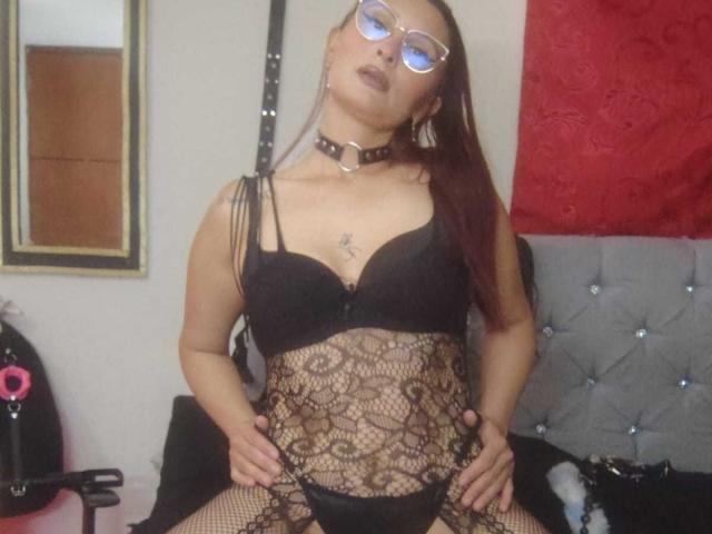 SachaClinford - Porno na żywo i seks kamera - 28715372