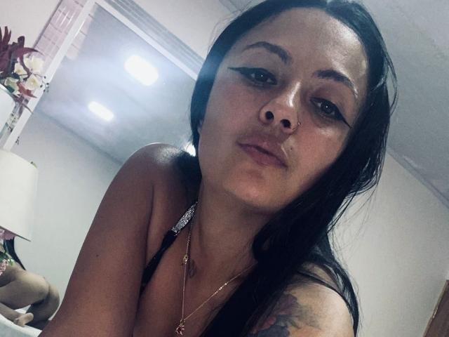 CarolineVoss - Live sex cam - 28717346