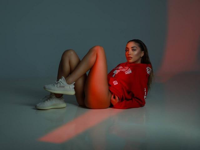 NadyaBlue - сексуальная веб-камера в реальном времени - 28718072