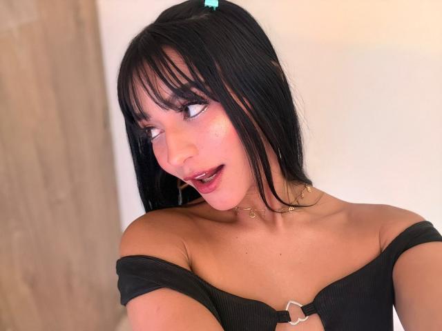 LindaWatsong - Live sex cam - 28718999