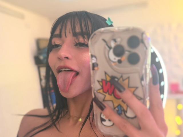 LindaWatsong - Live porn &amp; sex cam - 28719011