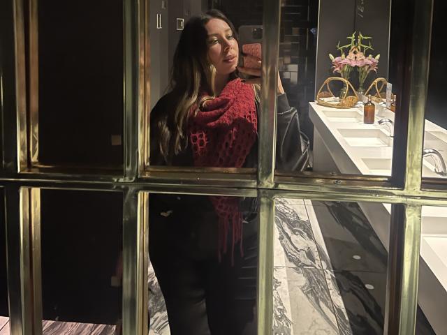 JennyLawry - Porno na żywo i seks kamera - 28719914