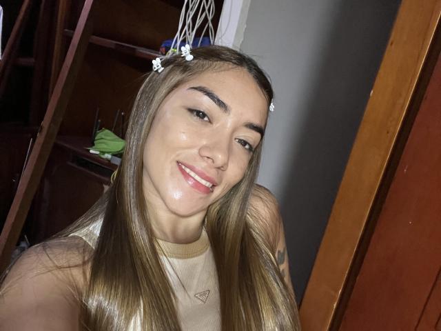 SharonKlart - Live sex cam - 28724582