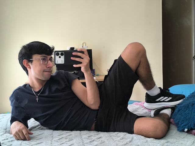 OliverHot69 - Live Sex Cam - 28726343