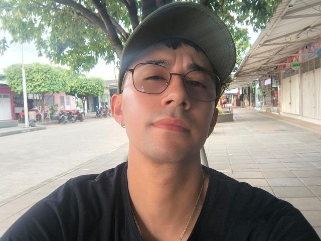 OliverHot69 - Camera khiêu dâm &amp; quyến rũ trực tiếp - 28726364