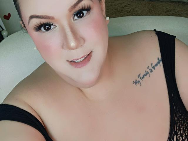 GiannaMorrys - Live porn &amp; sex cam - 28726613