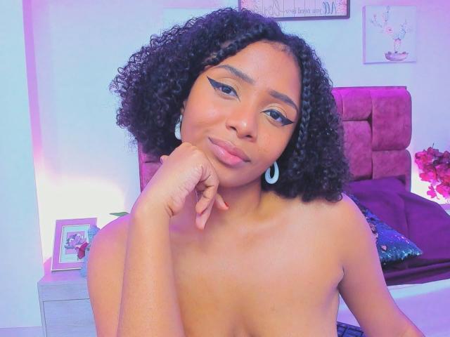 MeganWlliams - Live Sex Cam - 28728359