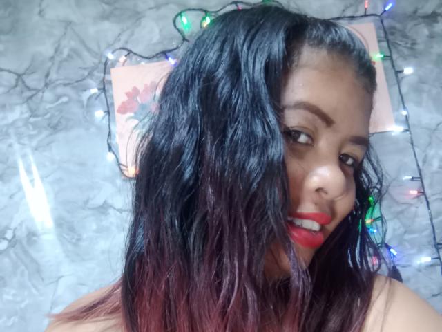 MariahSquirting69 - Live sex cam - 28732718