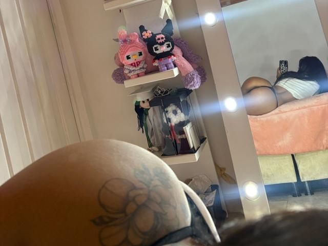 AlessiaFerry - Élő pornó és szexkamera - 28736870