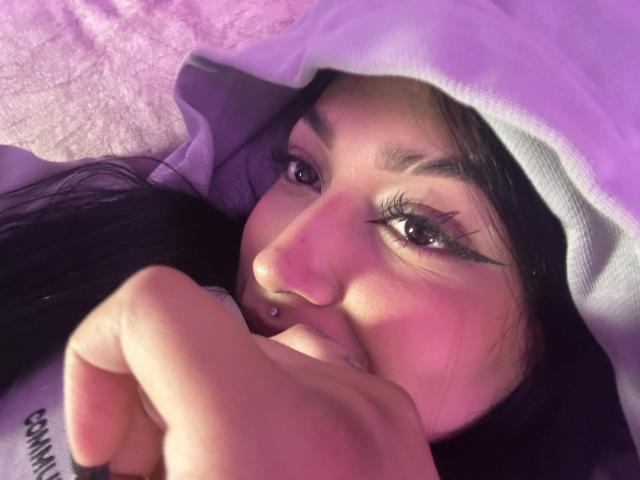 KatianPierce - Live porn &amp; sex cam - 28737905