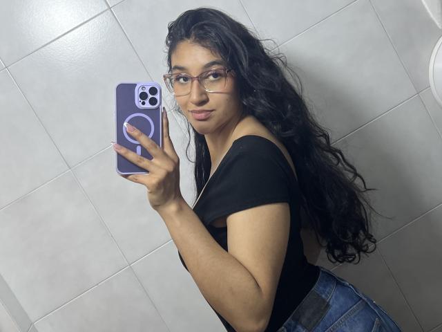 ValentinaCruz69 - Live porn &amp; sex cam - 28738199