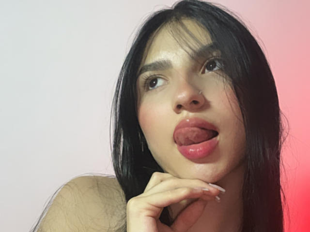 MilanMoon - Live sex cam - 28739102