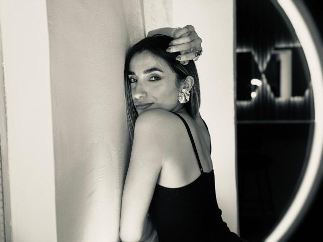 AdharaCooperr - Sexe cam en vivo - 28740485