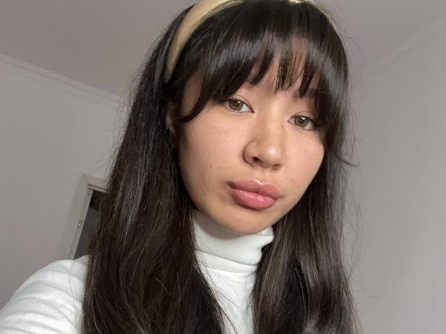SuriValmont - Live sexe cam - 28741025