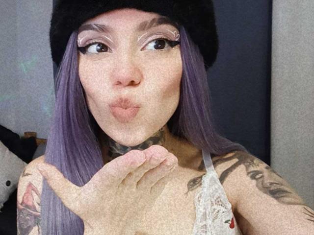 LannieGonzales - Live porn &amp; sex cam - 28743245