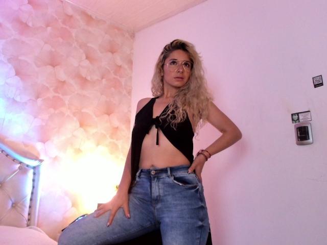 SophieTeller - Live porn &amp; sex cam - 28743365