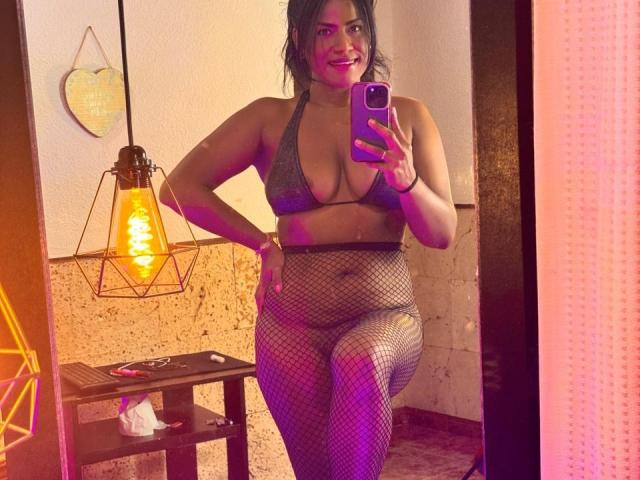 IvannaDuran - Porno na żywo i seks kamera - 28746476