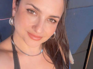 Ver la ficha detallada de Milfdoll4you-hot