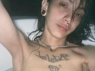 Ver a ficha detalhada de  LaurenEvie69