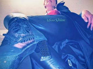 Ver a ficha detalhada de  MissShine-hot