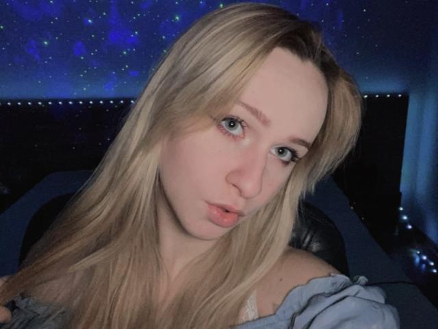 FlyFreedom - Live porn &amp; sex cam - 28750868