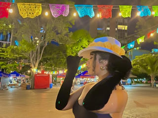 Ver a ficha detalhada de  SophieSonyas