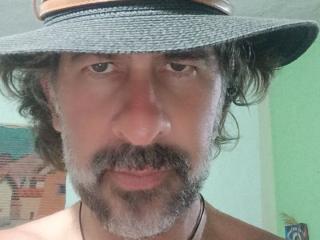 Ver a ficha detalhada de  Anielx