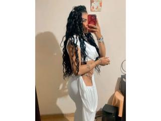 Ver a ficha detalhada de  EmmaEbony