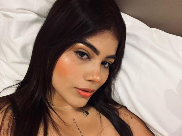 EileenTurner - Live porn &amp; sex cam - 28752617