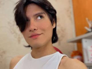 Ver a ficha detalhada de  AlexxNorth