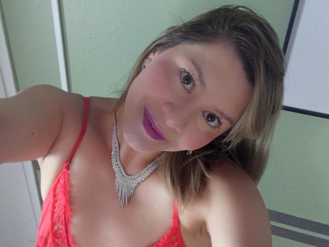 ChanellTaylorS - Live sexe cam - 28754306