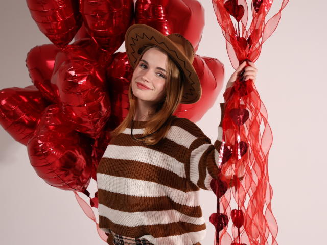 MargaritaKis - сексуальная веб-камера в реальном времени - 28755737