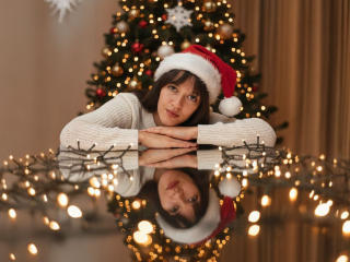 Ver a ficha detalhada de  JulietaaJadee