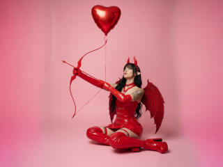 Ver a ficha detalhada de  JulietaaJadee