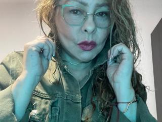 Ver la ficha detallada de MiaAmoretti