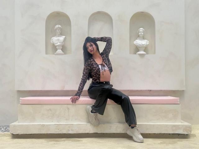TaharaRomanov - Sexe cam en vivo - 28756964